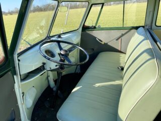 VW T1 1960 met semaphore knipperlichten – Verkocht 13