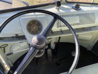 VW T1 1960 met semaphore knipperlichten – Verkocht 14
